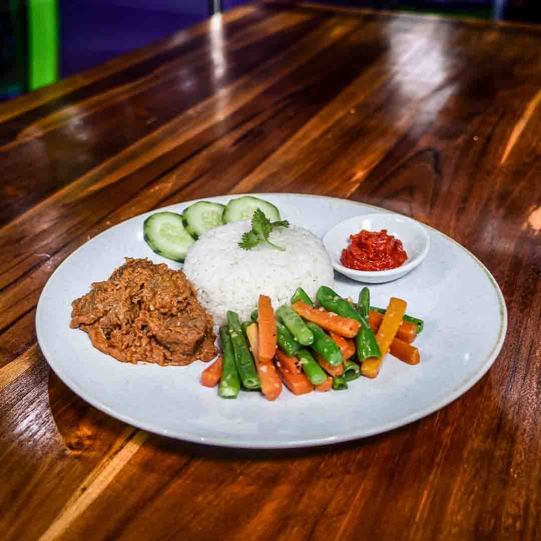 10 - 8a-vegan-vegetarian-restaurant-clip-n-climb-bali-kids-ice-cream